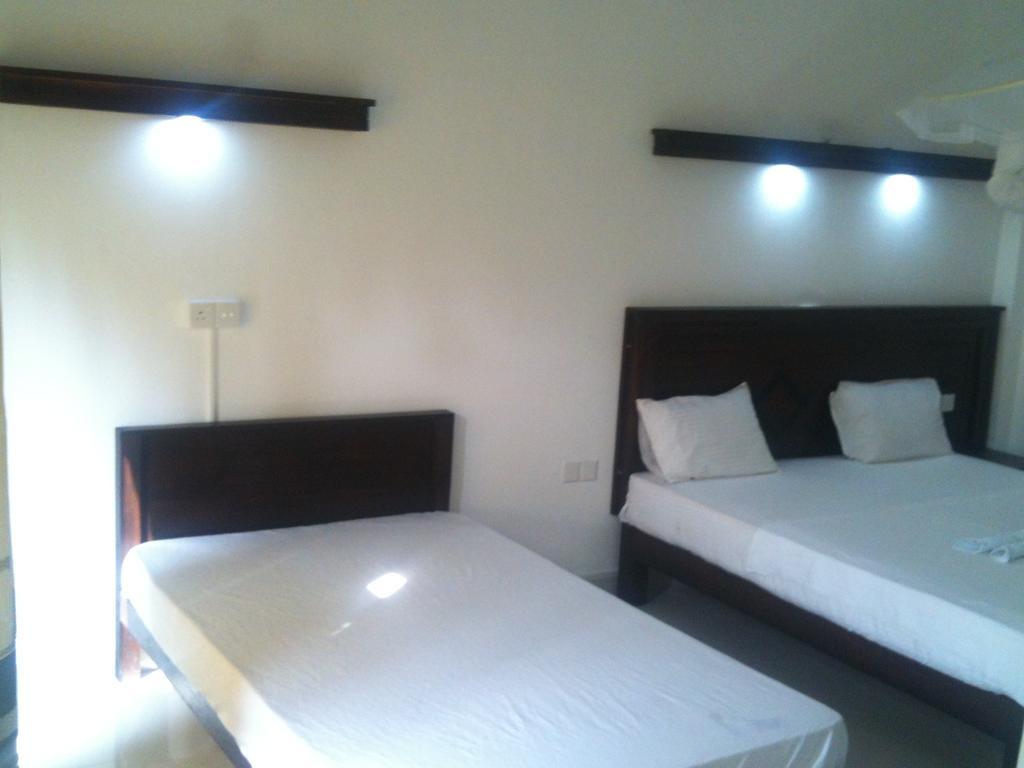 מיריסה Suwa Arana Resort חדר תמונה