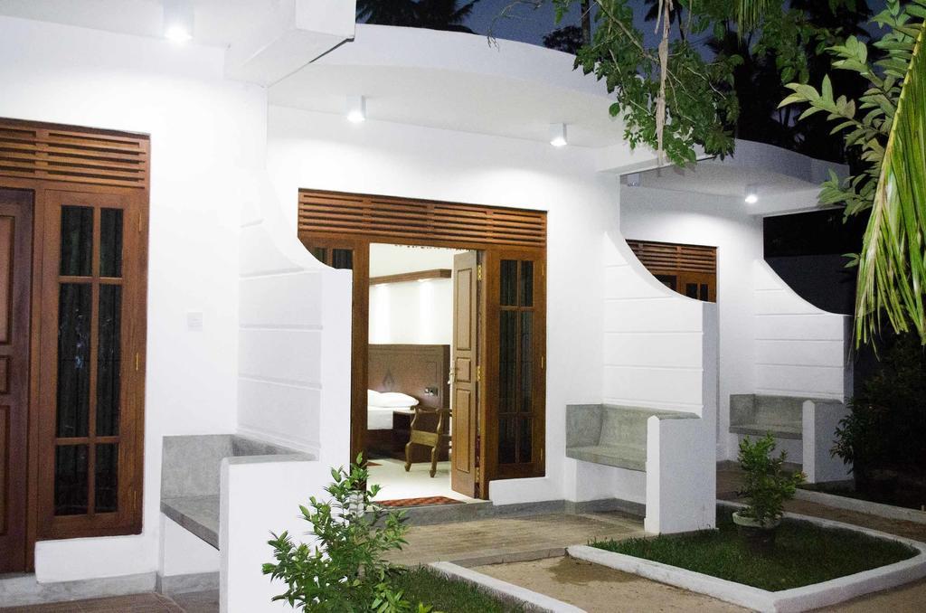 מיריסה Suwa Arana Resort חדר תמונה