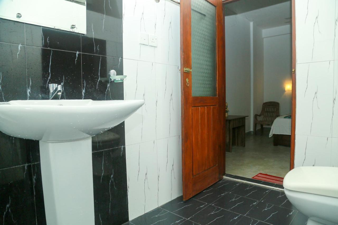 מיריסה Suwa Arana Resort מראה חיצוני תמונה