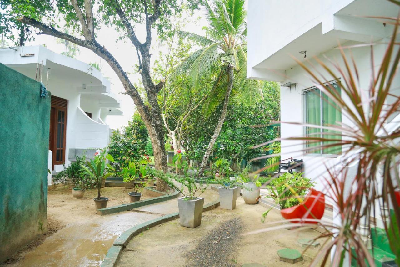 מיריסה Suwa Arana Resort מראה חיצוני תמונה